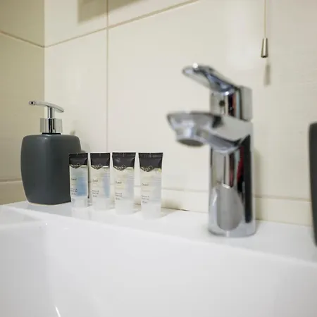 Homeawayhome By The River شقة تشيسكي بوديوفيتسه