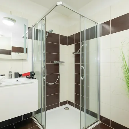 Lejlighed Homeawayhome By The River *