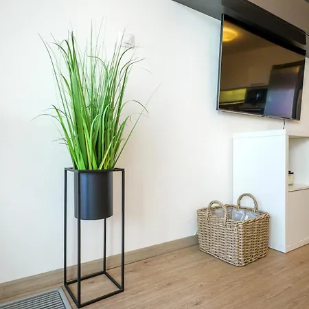 Homeawayhome By The River *