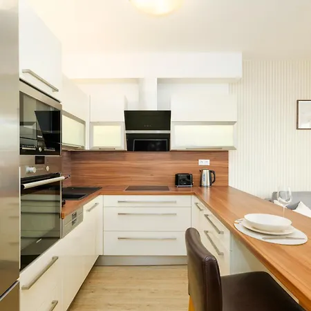 Homeawayhome By The River