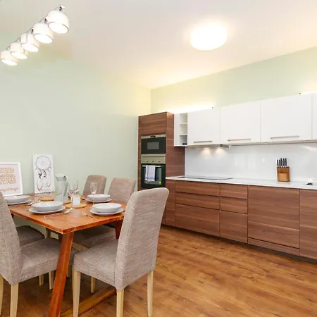 Homeawayhome By The River تشيسكي بوديوفيتسه