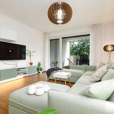 Lejlighed Homeawayhome By The River