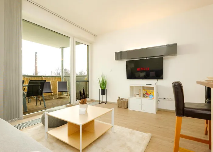 Homeawayhome By The River Apartment