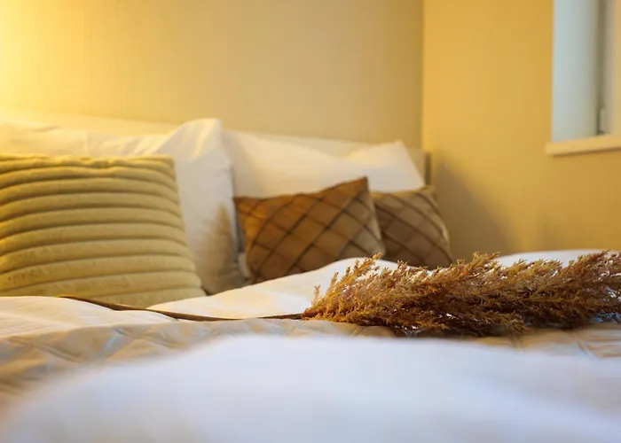 Homeawayhome By The River Lägenhet *