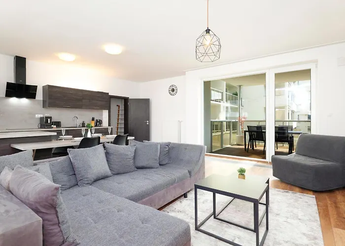 Homeawayhome By The River * Ceske Budejovice