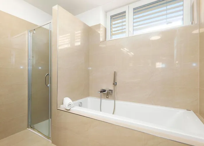 Homeawayhome By The River Apartment Ceske Budejovice