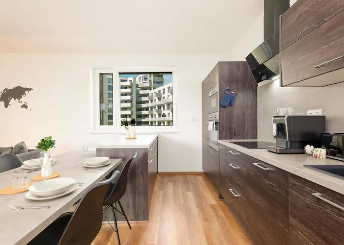 Homeawayhome By The River Apartment